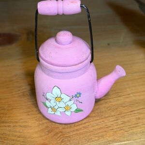 Pink Floral Teapot Decor